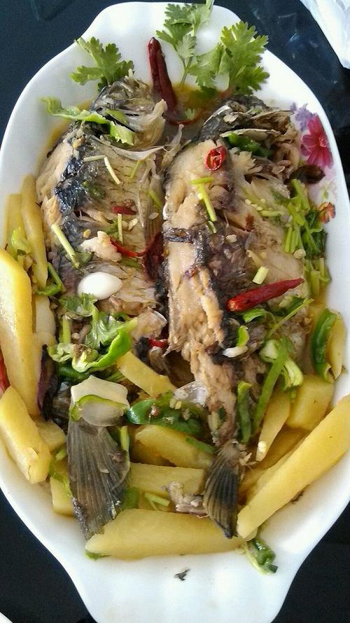 柬埔寨野菜酸汤鱼做法大全(柬埔寨烤鱼)-第4张图片-窝头美食网 柬埔寨野菜酸汤鱼做法大全(柬埔寨烤鱼)-第4张图片-窝头美食网