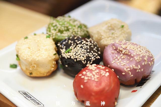 白斩鸡拌面做法(白斩鸡面怎么做)-第2张图片-窝头美食网 白斩鸡拌面做法(白斩鸡面怎么做)-第2张图片-窝头美食网