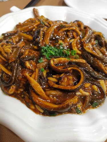 白斩鸡拌面做法(白斩鸡面怎么做)-第3张图片-窝头美食网 白斩鸡拌面做法(白斩鸡面怎么做)-第3张图片-窝头美食网