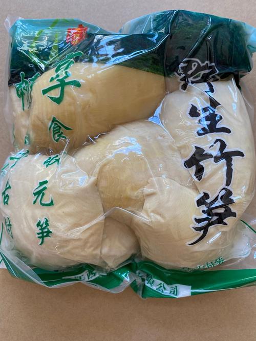 青椒牛肉炒春笋的做法（青椒牛肉炒春笋的做法视频）-第2张图片-窝头美食网