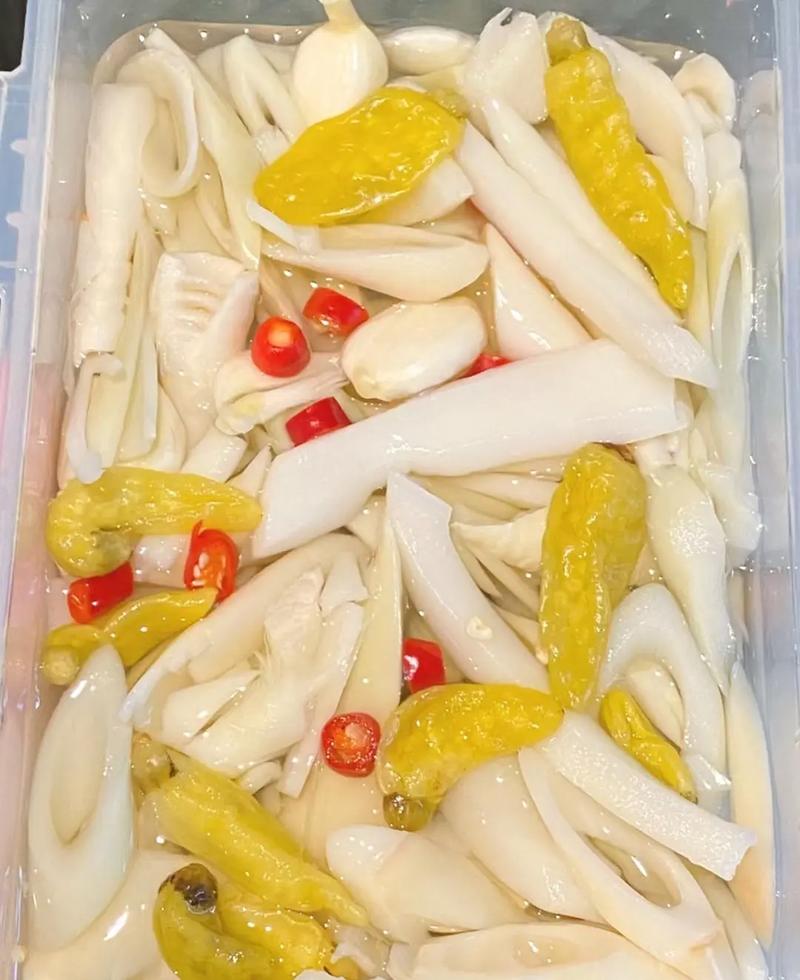 青椒牛肉炒春笋的做法（青椒牛肉炒春笋的做法视频）-第5张图片-窝头美食网