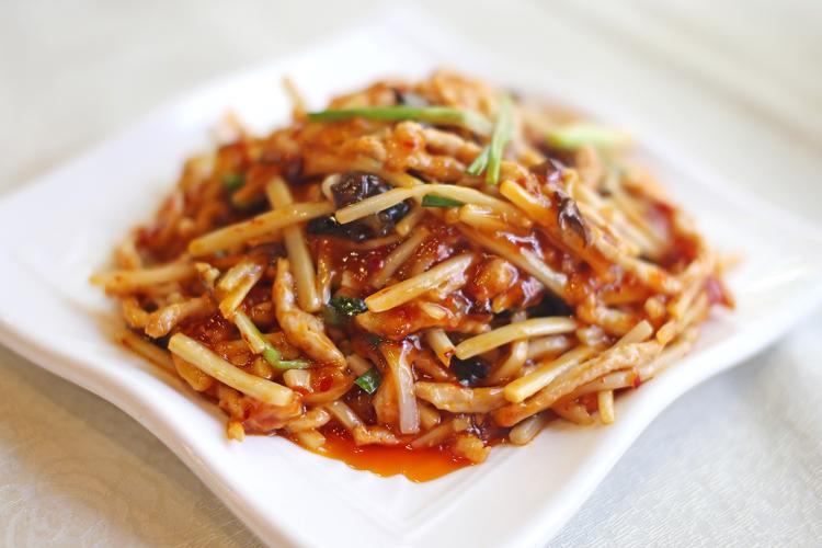 鱼香肉丝川菜的做法(鱼香肉丝川菜的做法大全)-第6张图片-窝头美食网 鱼香肉丝川菜的做法(鱼香肉丝川菜的做法大全)-第6张图片-窝头美食网