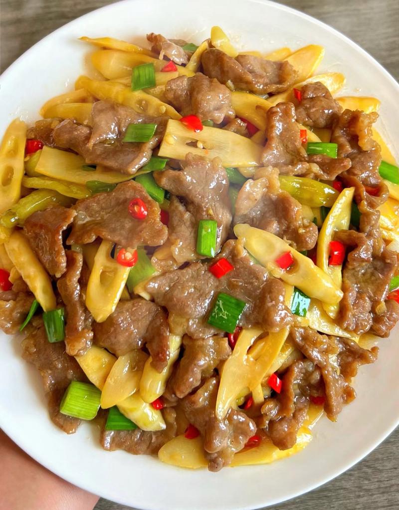 酸菜新鲜竹笋炒肉做法视频(酸菜竹笋肉片汤的做法)-第3张图片-窝头美食网 酸菜新鲜竹笋炒肉做法视频(酸菜竹笋肉片汤的做法)-第3张图片-窝头美食网