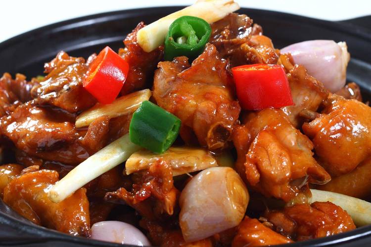 椰子白斩鸡做法（家常椰子鸡的做法视频）-第5张图片-窝头美食网