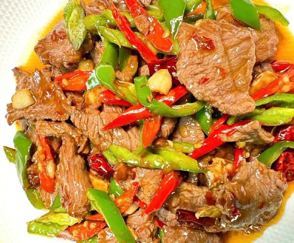 青椒炒牛肉的正宗做法湘菜(青椒炒牛肉的简单做法)-第6张图片-窝头美食网 青椒炒牛肉的正宗做法湘菜(青椒炒牛肉的简单做法)-第6张图片-窝头美食网