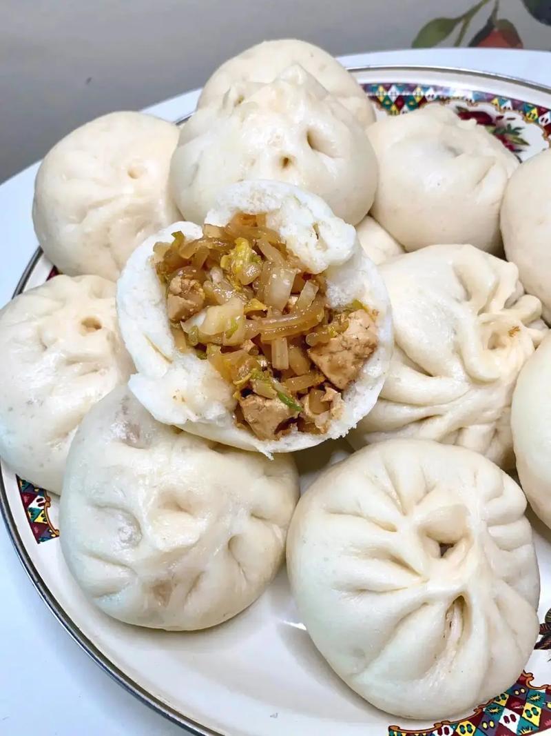 包白菜怎么做好吃(包白菜图片)-第1张图片-窝头美食网 包白菜怎么做好吃(包白菜图片)-第1张图片-窝头美食网