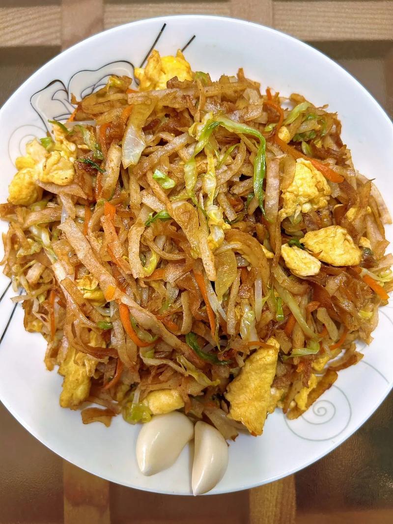 炒鸡蛋饼的做法(炒鸡蛋饼的做法大全)-第1张图片-窝头美食网 炒鸡蛋饼的做法(炒鸡蛋饼的做法大全)-第1张图片-窝头美食网