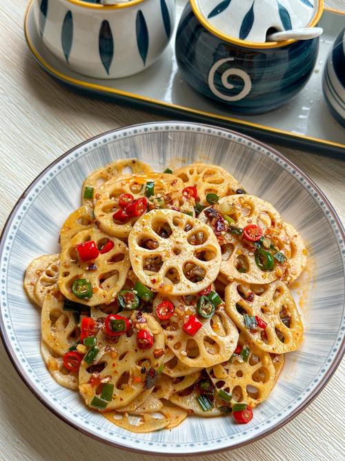 香辣藕片的做法(香辣藕片的做法 家常)-第3张图片-窝头美食网 香辣藕片的做法(香辣藕片的做法 家常)-第3张图片-窝头美食网