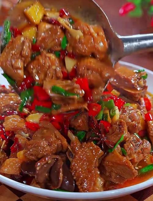 鸭子的家庭做法大全(鸭子的家常作法)-第3张图片-窝头美食网 鸭子的家庭做法大全(鸭子的家常作法)-第3张图片-窝头美食网