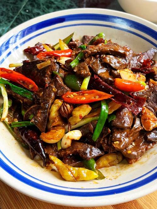 猪肺怎么炒好吃(晒干的猪肺怎么做好吃)-第4张图片-窝头美食网 猪肺怎么炒好吃(晒干的猪肺怎么做好吃)-第4张图片-窝头美食网