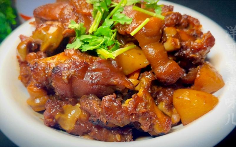 猪脚炖土豆的家常做法(猪脚炖土豆的家常做法窍门)-第3张图片-窝头美食网 猪脚炖土豆的家常做法(猪脚炖土豆的家常做法窍门)-第3张图片-窝头美食网