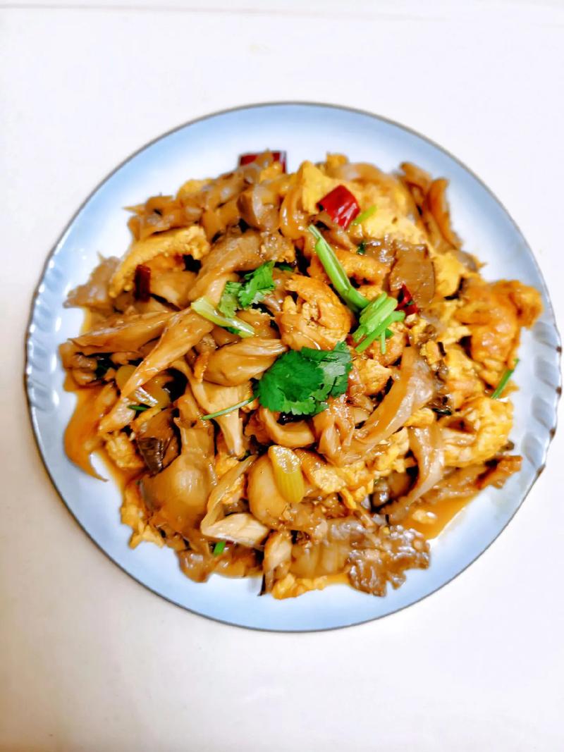 鲜蘑菇的做法(鲜蘑菇的做法大全)-第3张图片-窝头美食网 鲜蘑菇的做法(鲜蘑菇的做法大全)-第3张图片-窝头美食网