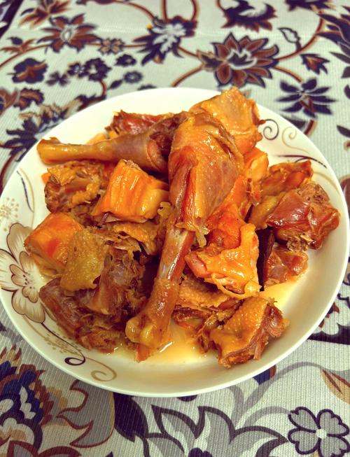 咸鸡肉怎么做好吃(咸鸡肉怎么做好吃视频)-第5张图片-窝头美食网 咸鸡肉怎么做好吃(咸鸡肉怎么做好吃视频)-第5张图片-窝头美食网