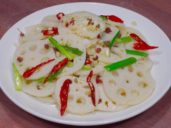凉拌莲菜的做法(拌莲菜怎么拌好吃)-第5张图片-窝头美食网 凉拌莲菜的做法(拌莲菜怎么拌好吃)-第5张图片-窝头美食网