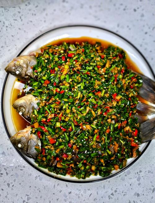 泡椒鲫鱼做法(泡椒鲫鱼汤的家常做法)-第2张图片-窝头美食网 泡椒鲫鱼做法(泡椒鲫鱼汤的家常做法)-第2张图片-窝头美食网