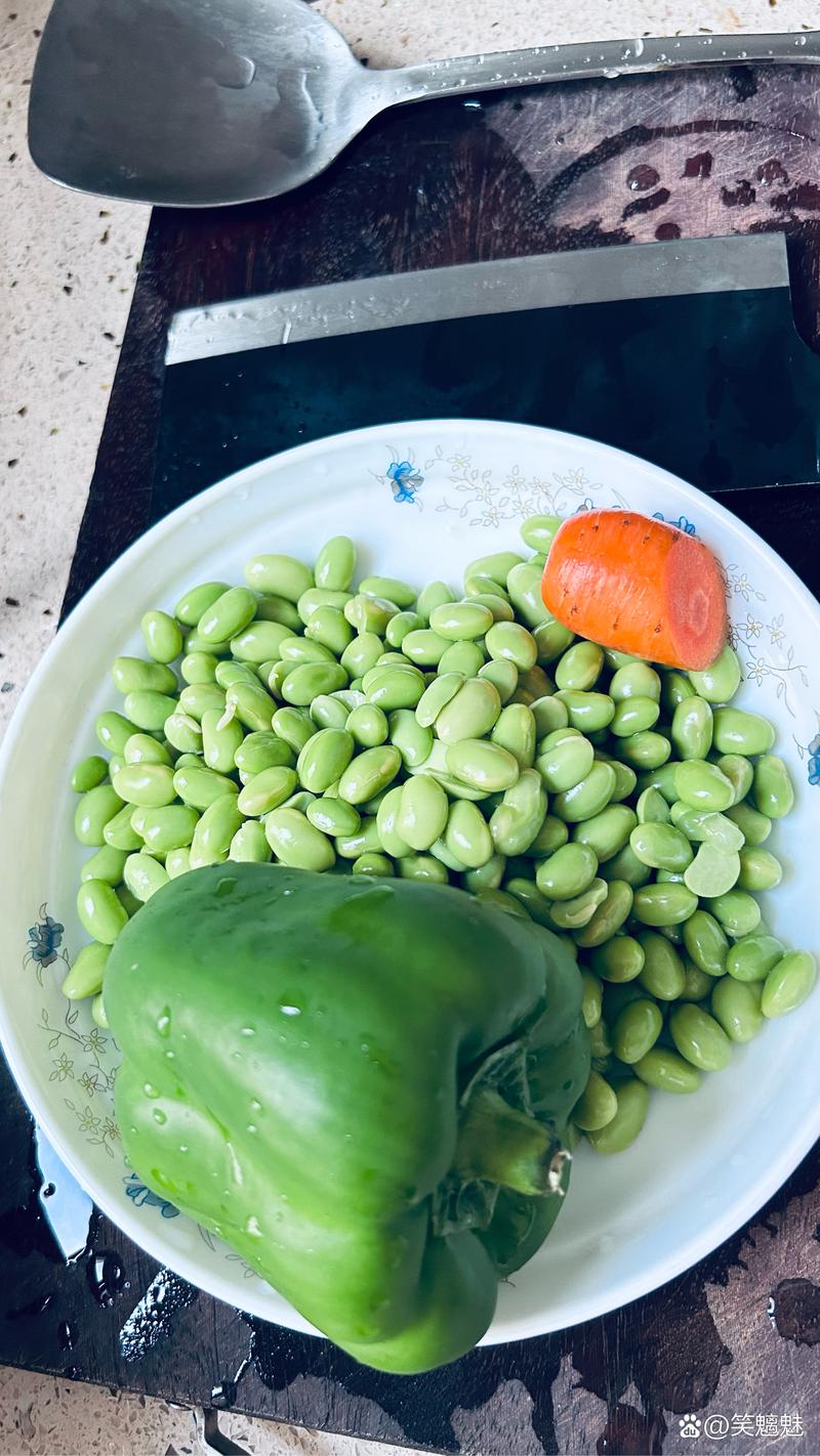 菜豆炒鸡蛋的做法大全（菜豆炒鸡蛋的做法大全窍门）-第1张图片-窝头美食网