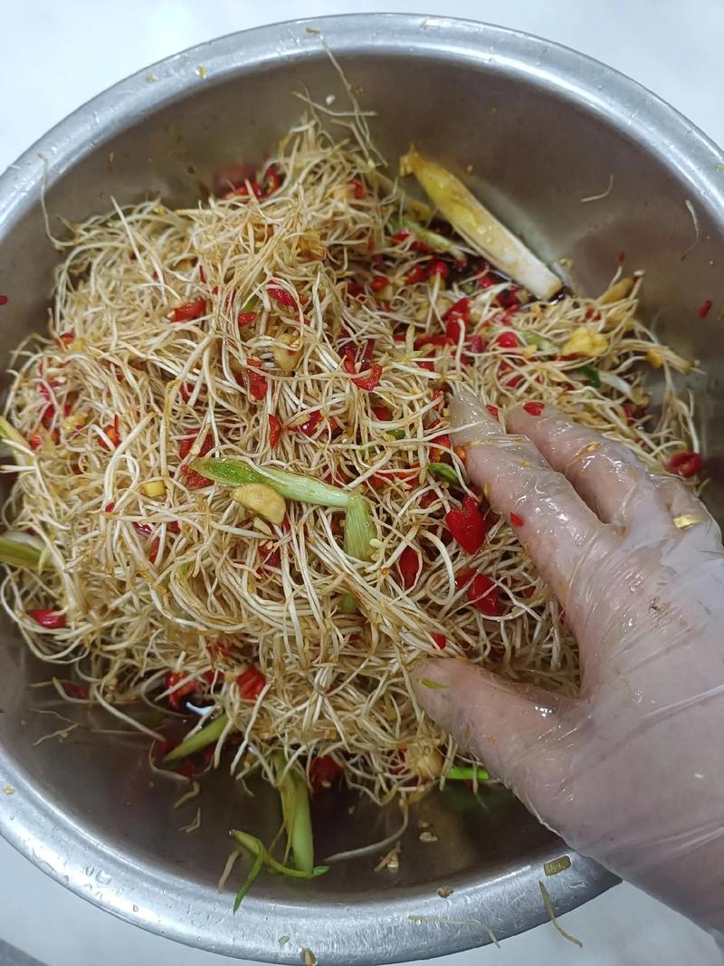 大蒜须怎么做好吃(大蒜须怎么做好吃家常菜)-第5张图片-窝头美食网 大蒜须怎么做好吃(大蒜须怎么做好吃家常菜)-第5张图片-窝头美食网