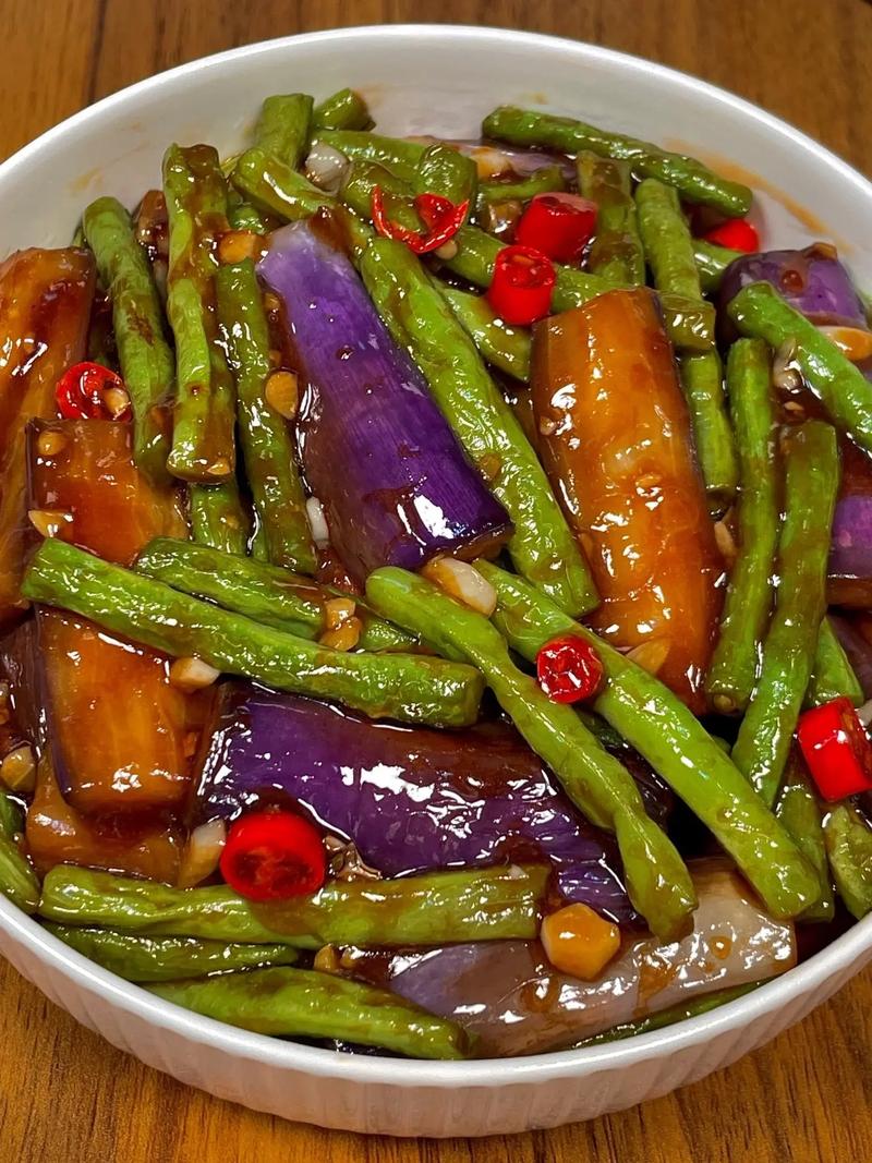 豆角炒茄子做法(豆角炒茄子的功效与作用)-第6张图片-窝头美食网 豆角炒茄子做法(豆角炒茄子的功效与作用)-第6张图片-窝头美食网