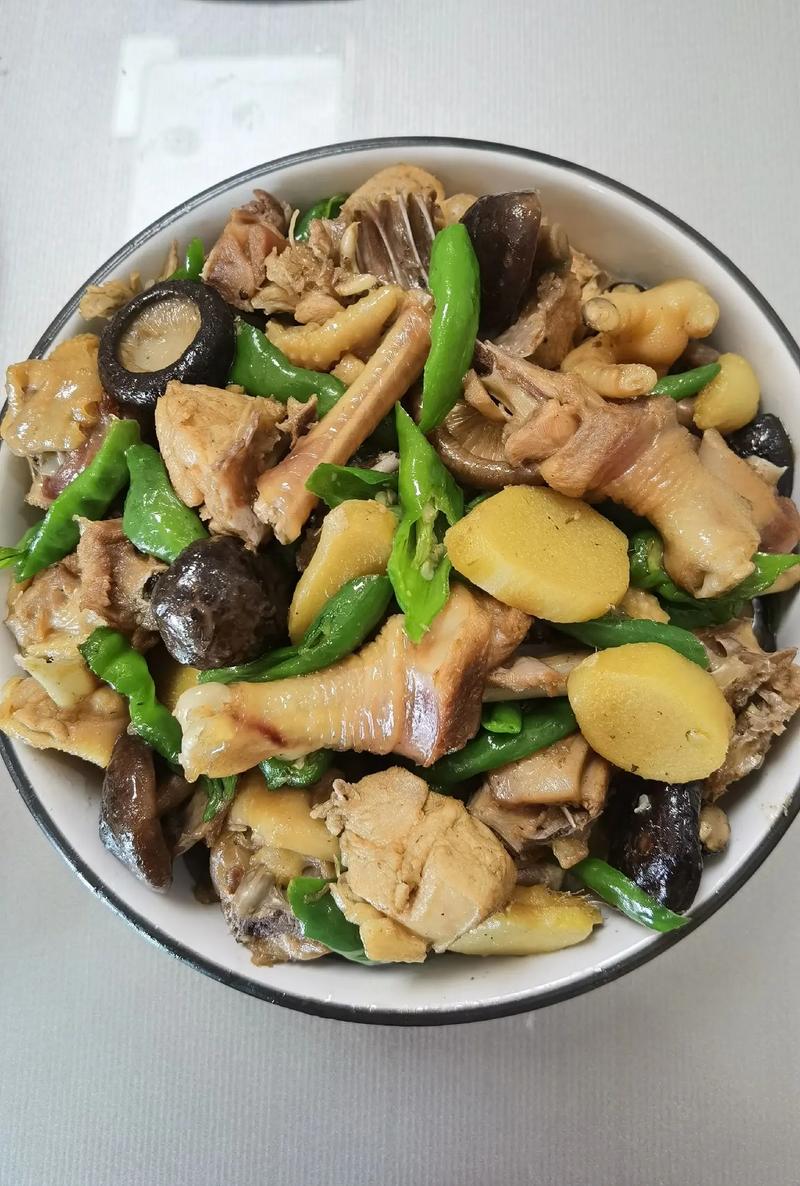 炒鸡的家常做法(炒鸡的家常做法简单味精的配料)-第1张图片-窝头美食网 炒鸡的家常做法(炒鸡的家常做法简单味精的配料)-第1张图片-窝头美食网