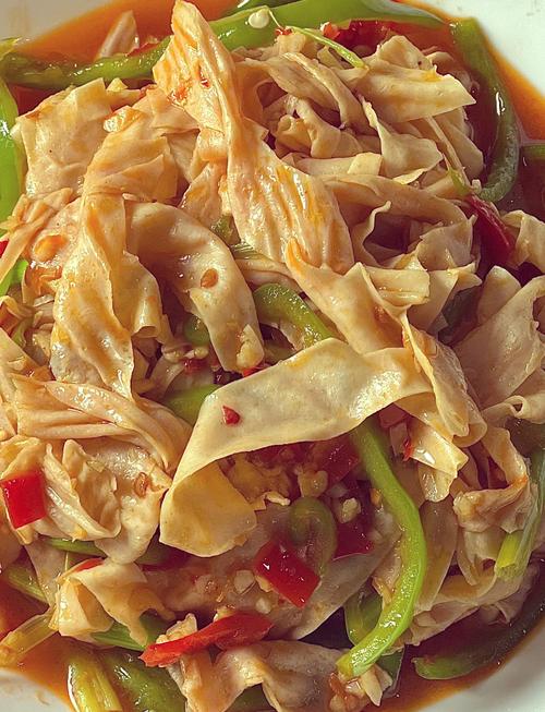 素炒油豆皮的做法大全(素炒油豆皮的做法大全图片)-第2张图片-窝头美食网 素炒油豆皮的做法大全(素炒油豆皮的做法大全图片)-第2张图片-窝头美食网