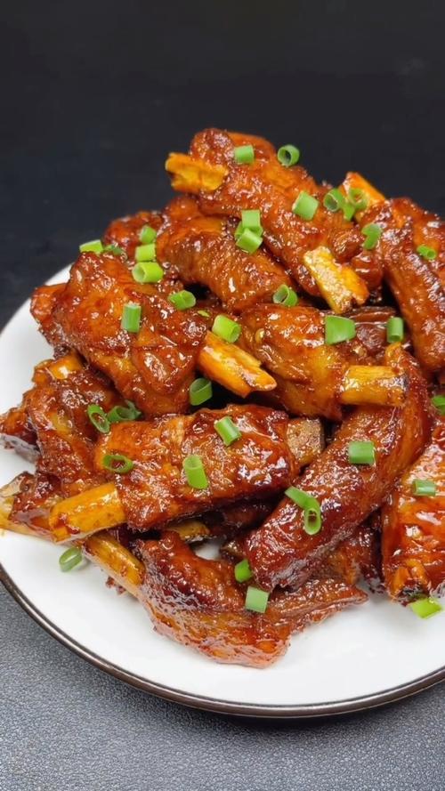 排骨可以炒什么菜好吃(排骨炒什么菜好吃窍门)-第6张图片-窝头美食网 排骨可以炒什么菜好吃(排骨炒什么菜好吃窍门)-第6张图片-窝头美食网