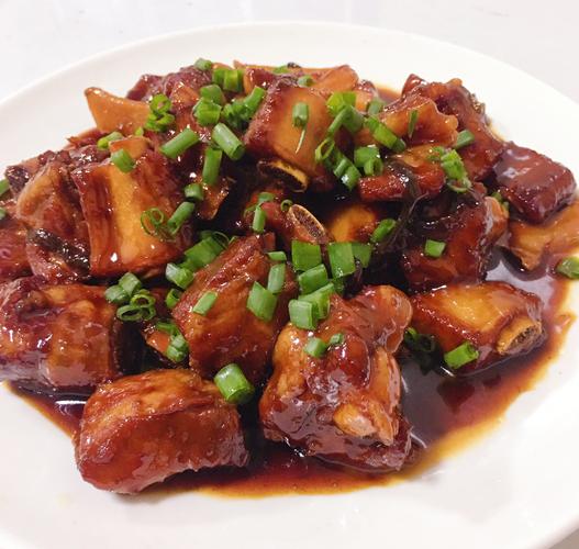 排骨可以炒什么菜好吃(排骨炒什么菜好吃窍门)-第7张图片-窝头美食网 排骨可以炒什么菜好吃(排骨炒什么菜好吃窍门)-第7张图片-窝头美食网