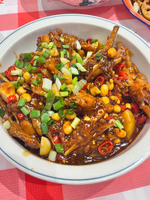 油焖鸡翅家常做法(油焖鸡翅怎么做好吃)-第5张图片-窝头美食网 油焖鸡翅家常做法(油焖鸡翅怎么做好吃)-第5张图片-窝头美食网