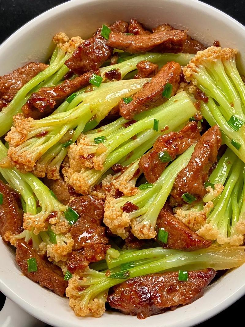 花菜跟什么炒好吃(花菜跟什么炒好吃又营养)-第5张图片-窝头美食网 花菜跟什么炒好吃(花菜跟什么炒好吃又营养)-第5张图片-窝头美食网