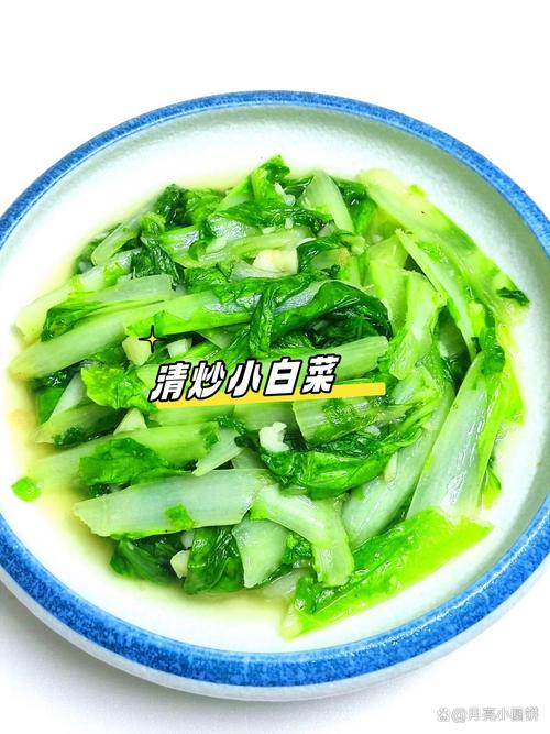 清炒白菜怎么做好吃（大白菜的做法家常菜的做法大全）-第7张图片-窝头美食网