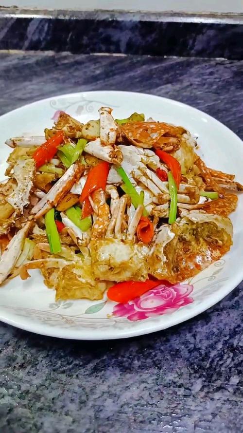 花蟹家常做法大全（花蟹怎么做好吃又简单方便）-第2张图片-窝头美食网