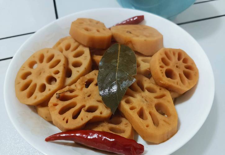 藕片怎么卤好吃（藕片怎么卤是脆的）-第4张图片-窝头美食网