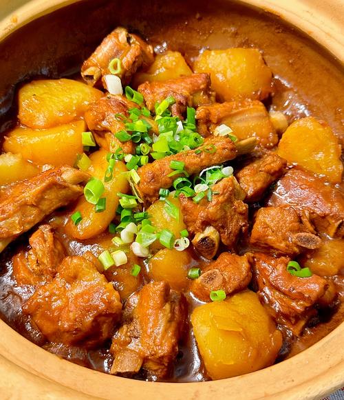 红烧土豆排骨的做法(红烧土豆排骨的做法大全)-第8张图片-窝头美食网 红烧土豆排骨的做法(红烧土豆排骨的做法大全)-第8张图片-窝头美食网