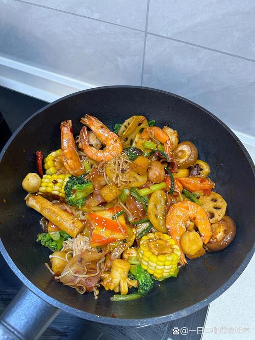 自制好吃简单麻辣香锅(自制麻辣香锅食材)-第8张图片-窝头美食网 自制好吃简单麻辣香锅(自制麻辣香锅食材)-第8张图片-窝头美食网