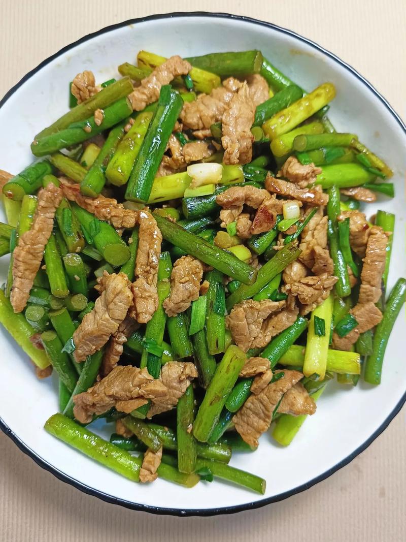 蒜苔做法(鱼香肉丝蒜苔做法)-第4张图片-窝头美食网 蒜苔做法(鱼香肉丝蒜苔做法)-第4张图片-窝头美食网