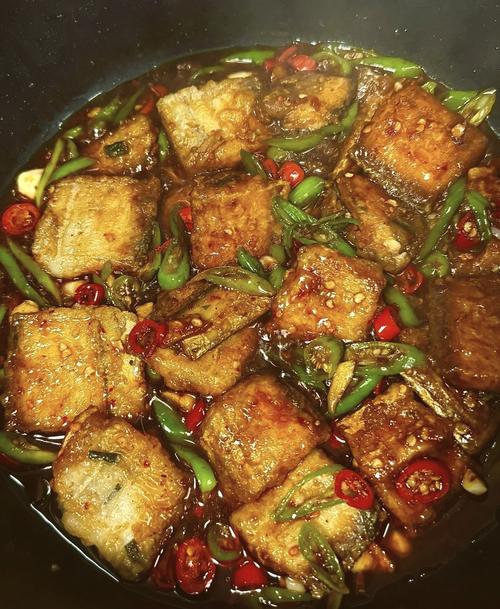 家常炖带鱼做法(炖带鱼咋做)-第4张图片-窝头美食网 家常炖带鱼做法(炖带鱼咋做)-第4张图片-窝头美食网