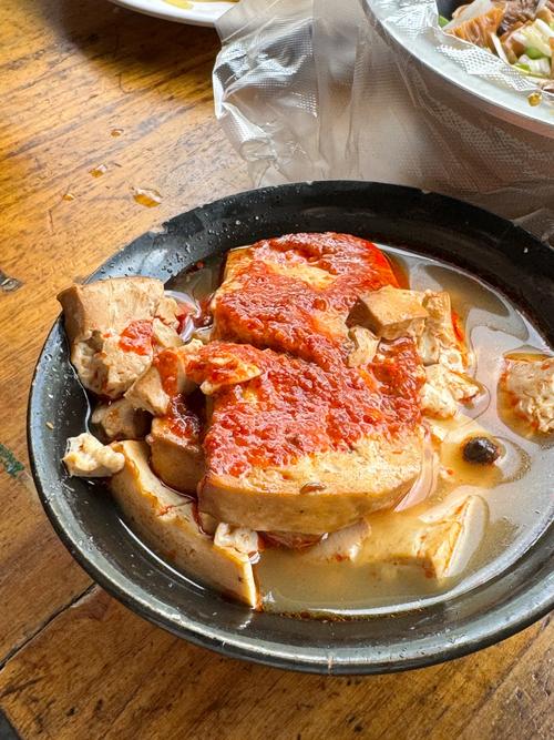 熏豆腐的做法大全(熏豆腐的功效与作用)-第3张图片-窝头美食网 熏豆腐的做法大全(熏豆腐的功效与作用)-第3张图片-窝头美食网