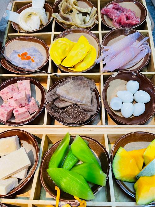 火锅涮什么好吃（花胶鸡火锅涮什么好吃）-第3张图片-窝头美食网