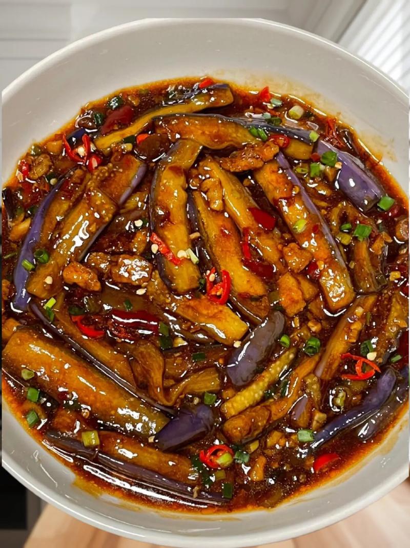 烧圆茄子的家常做法(烧圆茄子的家常做法视频窍门)-第2张图片-窝头美食网 烧圆茄子的家常做法(烧圆茄子的家常做法视频窍门)-第2张图片-窝头美食网