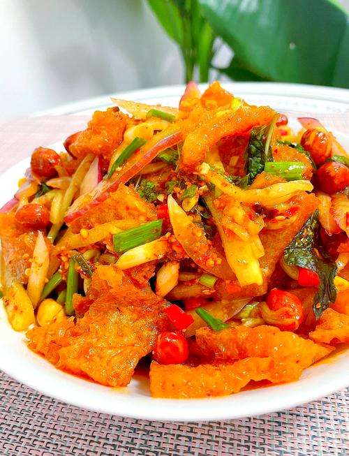 炒油皮的做法大全(油皮小炒)-第1张图片-窝头美食网 炒油皮的做法大全(油皮小炒)-第1张图片-窝头美食网
