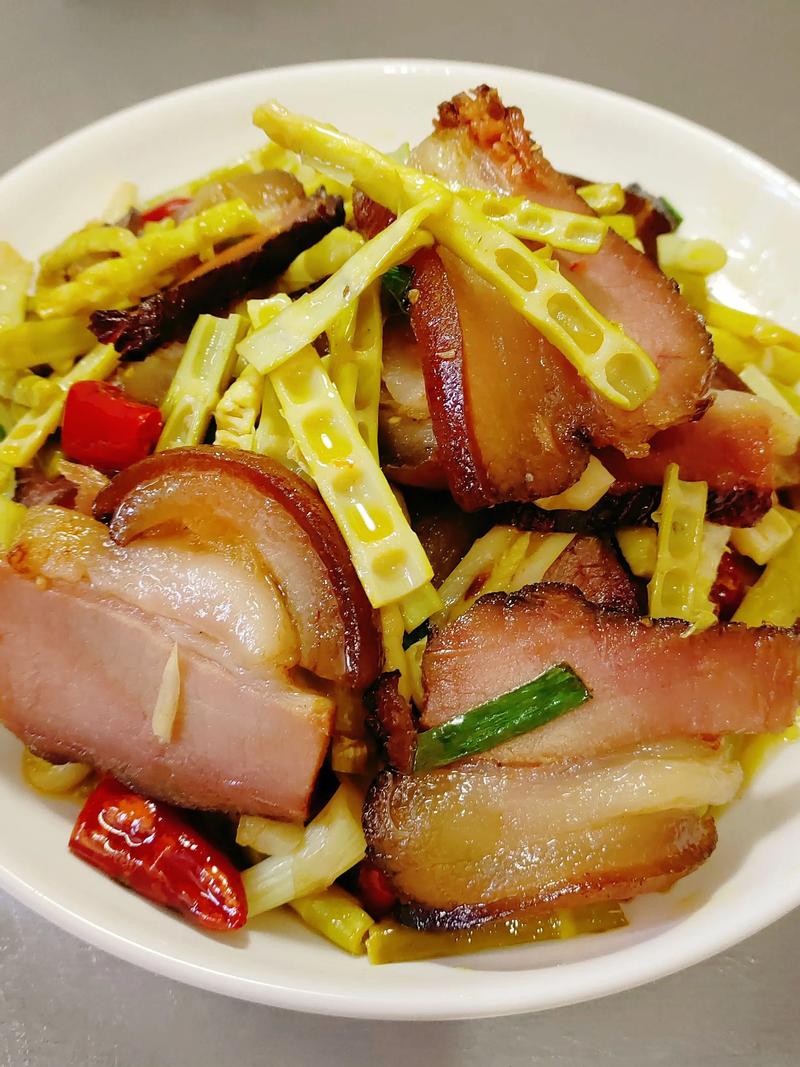 熏肉做法(熏肉做法全过程)-第7张图片-窝头美食网 熏肉做法(熏肉做法全过程)-第7张图片-窝头美食网