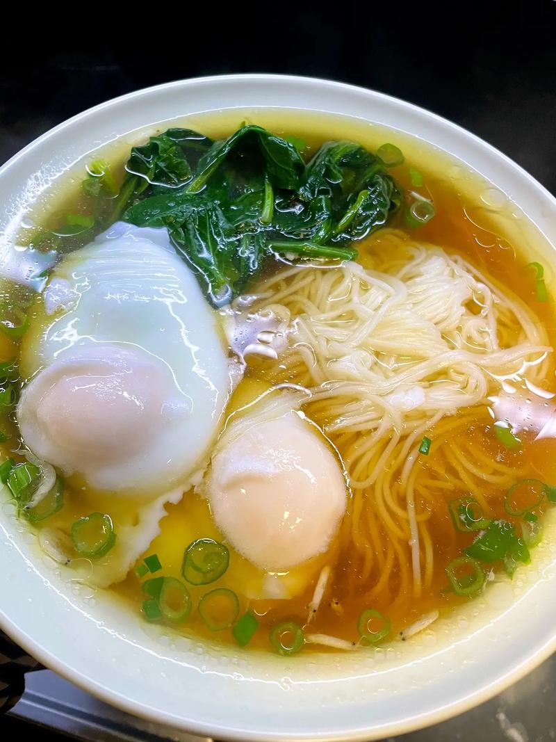 怎么煮鸡蛋面好吃(煮鸡蛋面好吃吗)-第4张图片-窝头美食网 怎么煮鸡蛋面好吃(煮鸡蛋面好吃吗)-第4张图片-窝头美食网