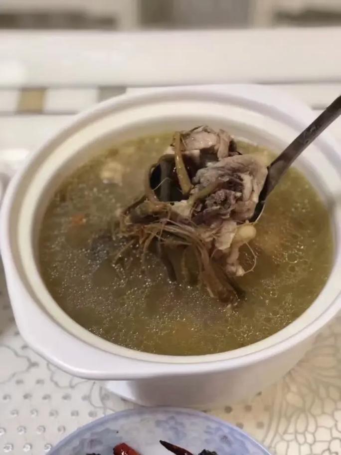 三七煲鸡汤的做法大全(三七 鸡汤)-第4张图片-窝头美食网 三七煲鸡汤的做法大全(三七 鸡汤)-第4张图片-窝头美食网