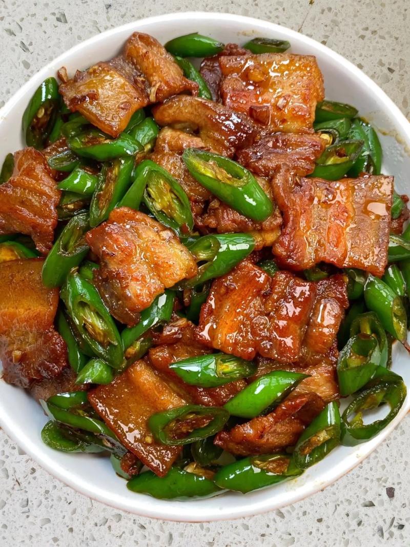 家常小炒肉做法大全(家常小炒肉做法大全窍门)-第1张图片-窝头美食网 家常小炒肉做法大全(家常小炒肉做法大全窍门)-第1张图片-窝头美食网