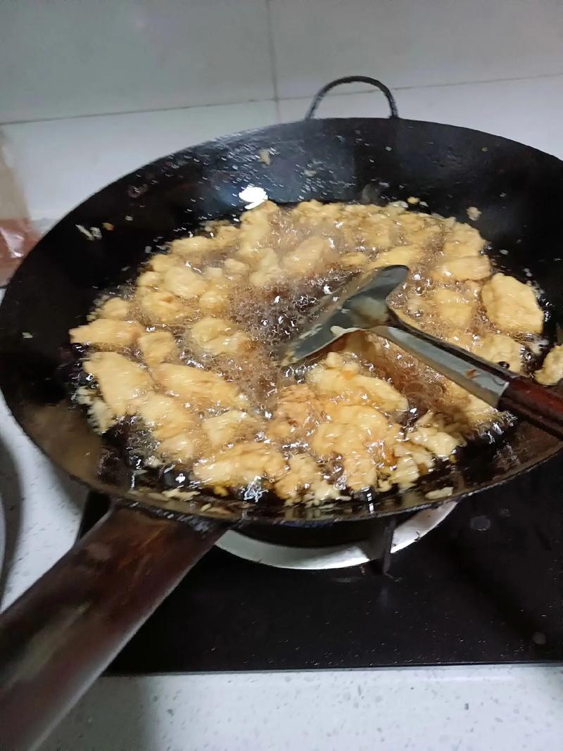 炸滑肉的家常做法大全(炸滑肉的家常做法大全窍门)-第3张图片-窝头美食网 炸滑肉的家常做法大全(炸滑肉的家常做法大全窍门)-第3张图片-窝头美食网