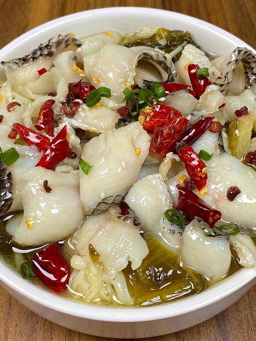 酸菜鱼煮什么配菜好吃(酸菜鱼煮什么配菜好吃呢)-第2张图片-窝头美食网 酸菜鱼煮什么配菜好吃(酸菜鱼煮什么配菜好吃呢)-第2张图片-窝头美食网