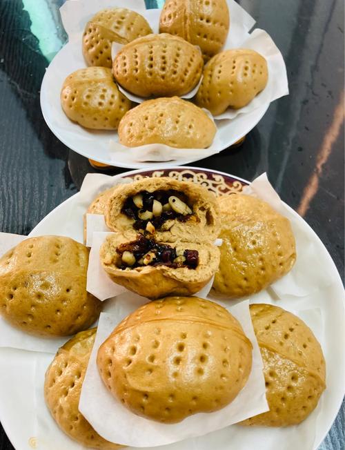 核桃面包的做法(核桃面包的做法烤箱)-第1张图片-窝头美食网 核桃面包的做法(核桃面包的做法烤箱)-第1张图片-窝头美食网