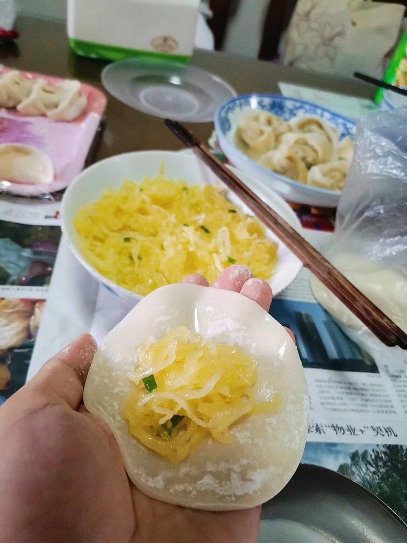 金瓜饺子的做法大全(金瓜饺子馅怎么调比较好吃)-第6张图片-窝头美食网 金瓜饺子的做法大全(金瓜饺子馅怎么调比较好吃)-第6张图片-窝头美食网
