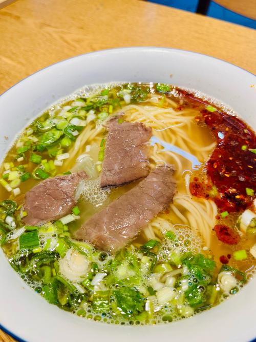 兰州哪家拉面比较好吃(兰州哪的拉面最正宗)-第4张图片-窝头美食网 兰州哪家拉面比较好吃(兰州哪的拉面最正宗)-第4张图片-窝头美食网
