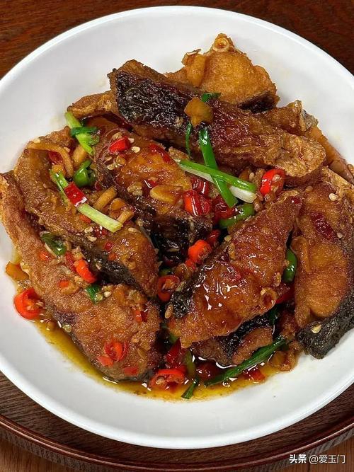 炒带鱼的家常做法(炒带鱼怎么做)-第3张图片-窝头美食网 炒带鱼的家常做法(炒带鱼怎么做)-第3张图片-窝头美食网
