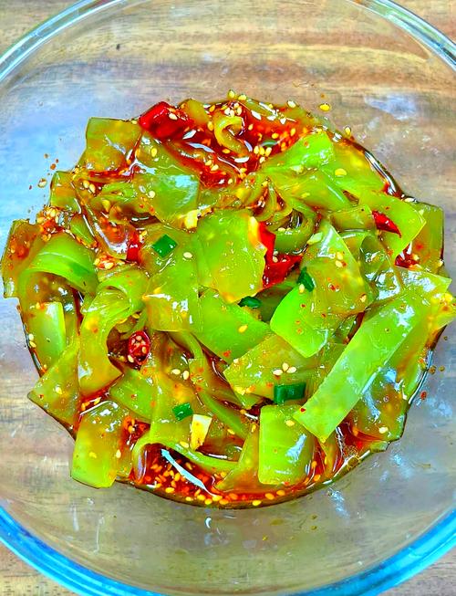 凉拌莴笋怎么做好吃(凉拌莴笋怎么做好吃又简单视频)-第4张图片-窝头美食网 凉拌莴笋怎么做好吃(凉拌莴笋怎么做好吃又简单视频)-第4张图片-窝头美食网